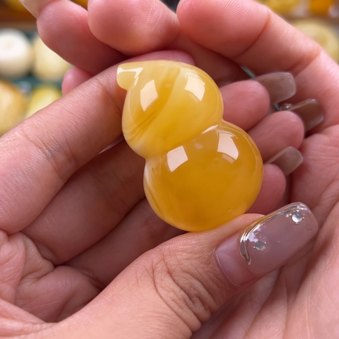 未镶嵌琥珀裸石爱****士琥珀蜜蜡无优化