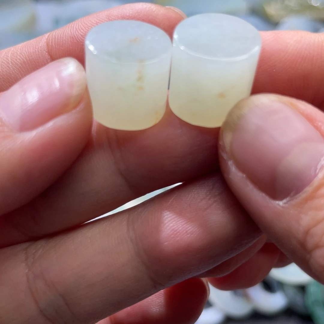 定制翡翠未镶嵌天然翡翠12➕葡萄肉洒金珠子