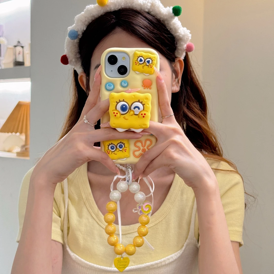 【适用苹果】女款支架海绵宝宝可爱iPhone16卡通15立体14硅胶手机壳