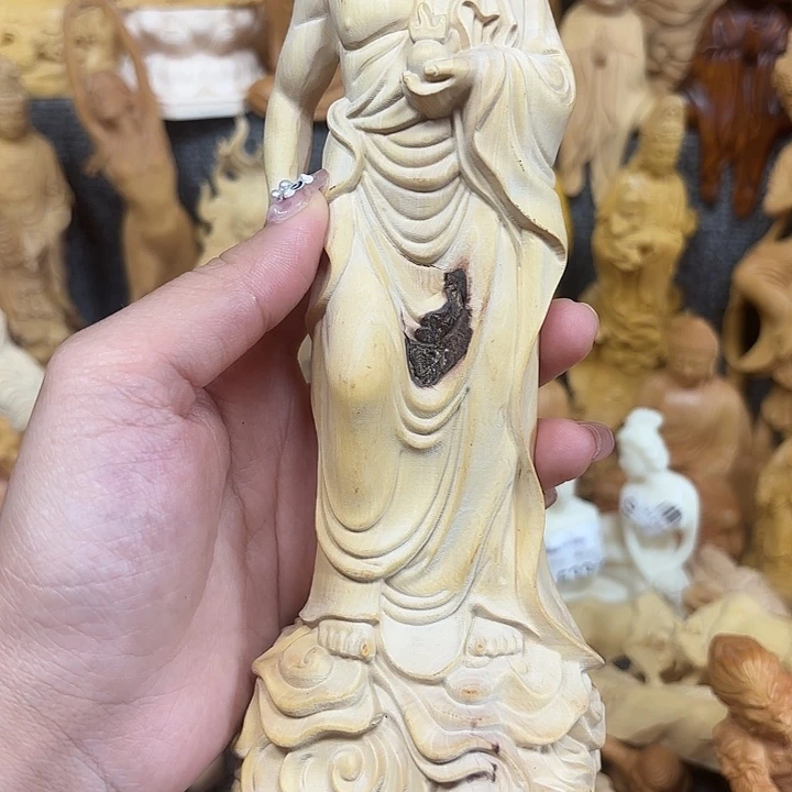黄杨木黄杨木瑕疵地藏