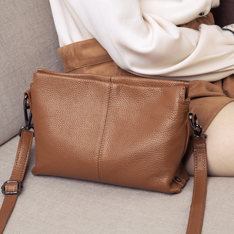 斜挎包女士2025新款夏天真皮手提包外出小拎包单肩洋气手拿包女款