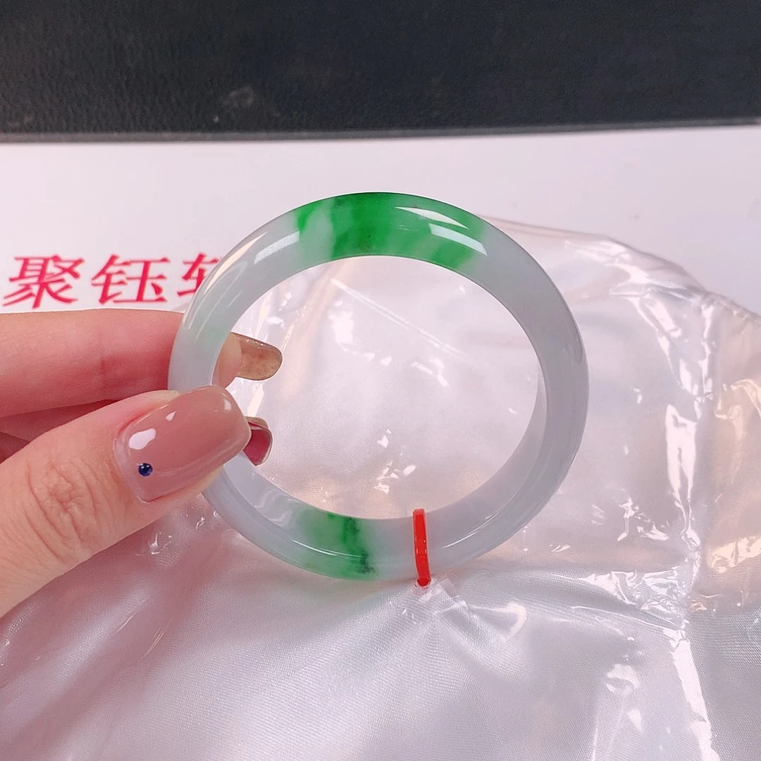 未镶嵌手镯翡翠512