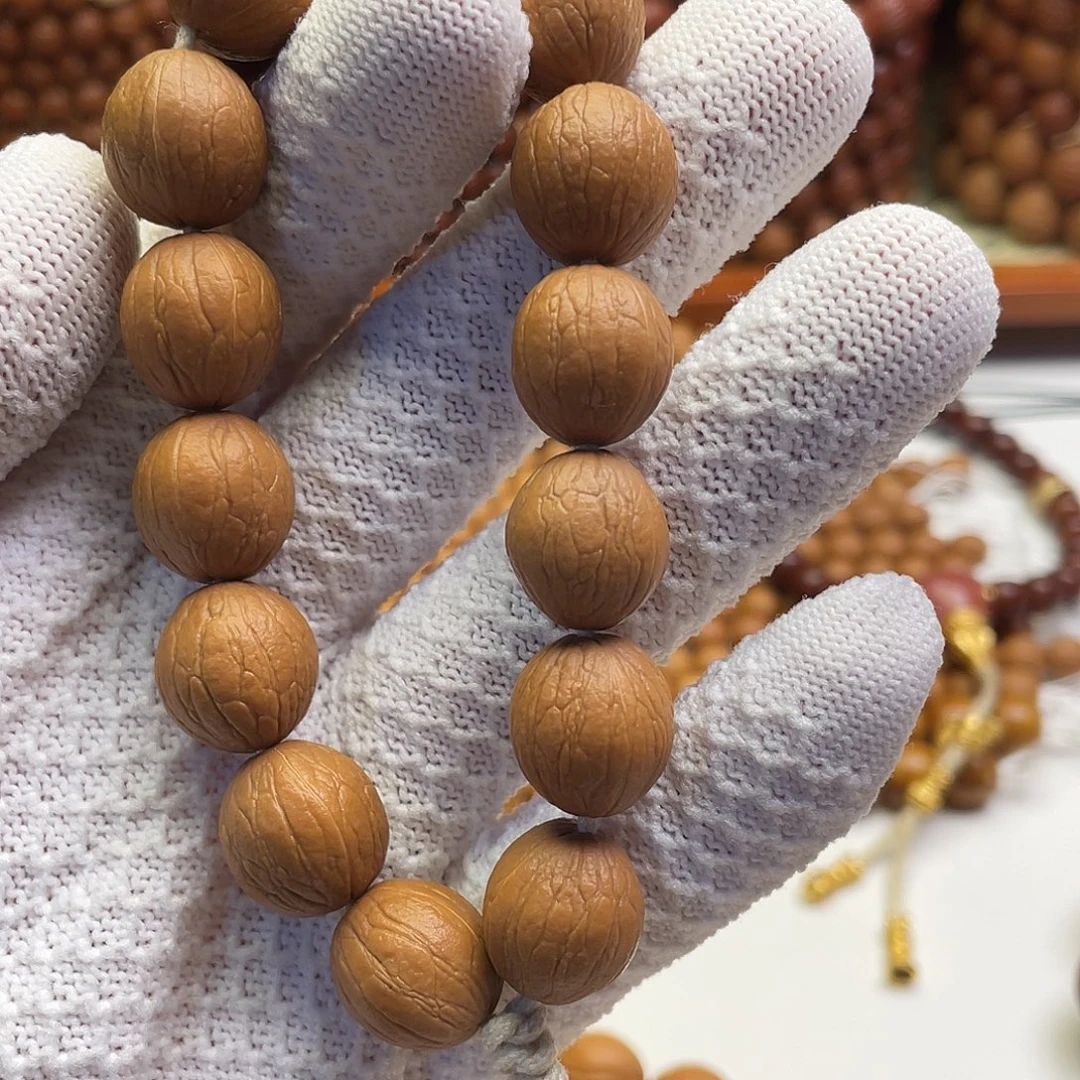 D***栋猴头核桃吊坠光头强