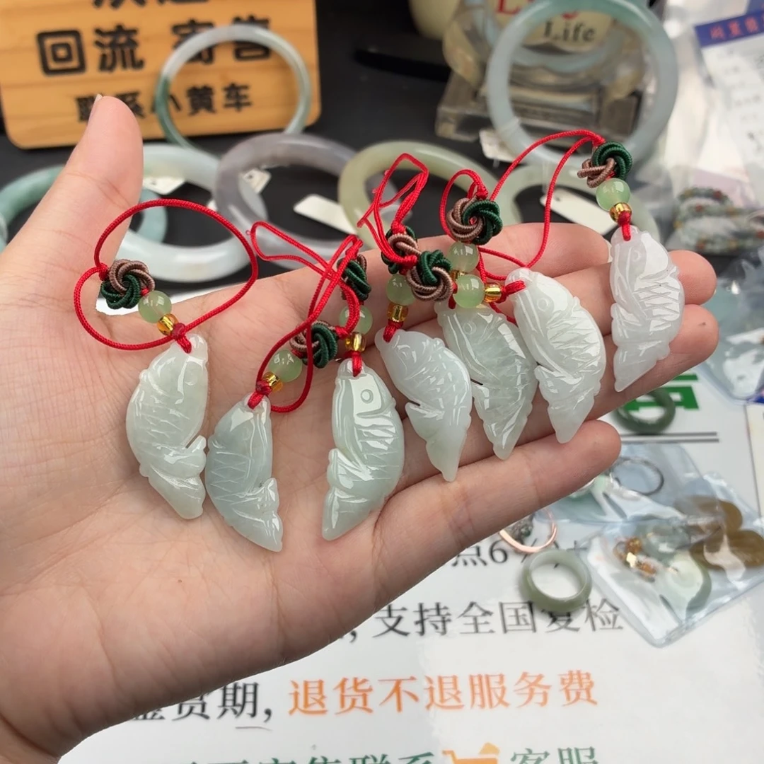 翡翠未镶嵌颈饰087643