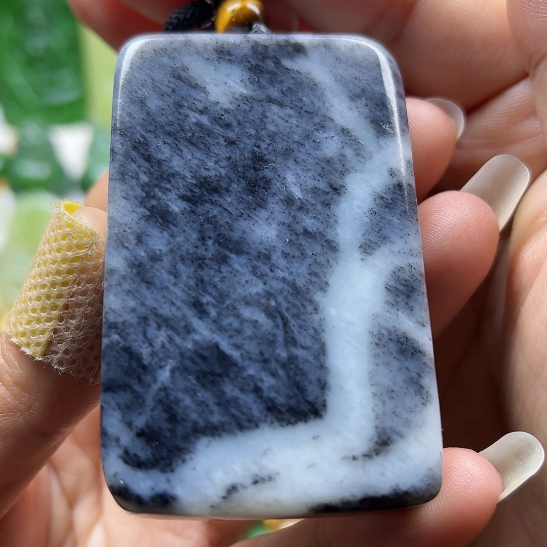 和田玉吊坠未镶嵌