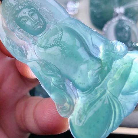 【闪购商品】翡翠颈饰未镶嵌天然翡翠