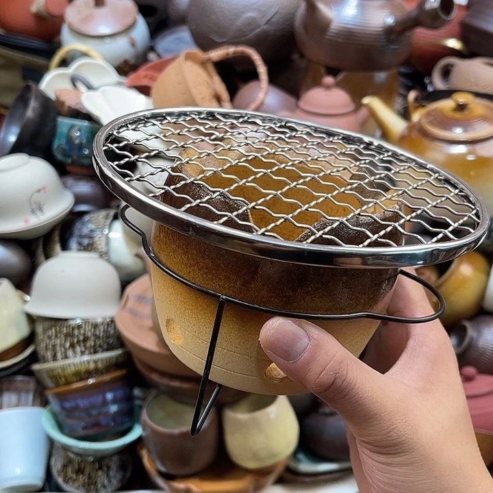 瓷片他也不会和我们去吃饭呢