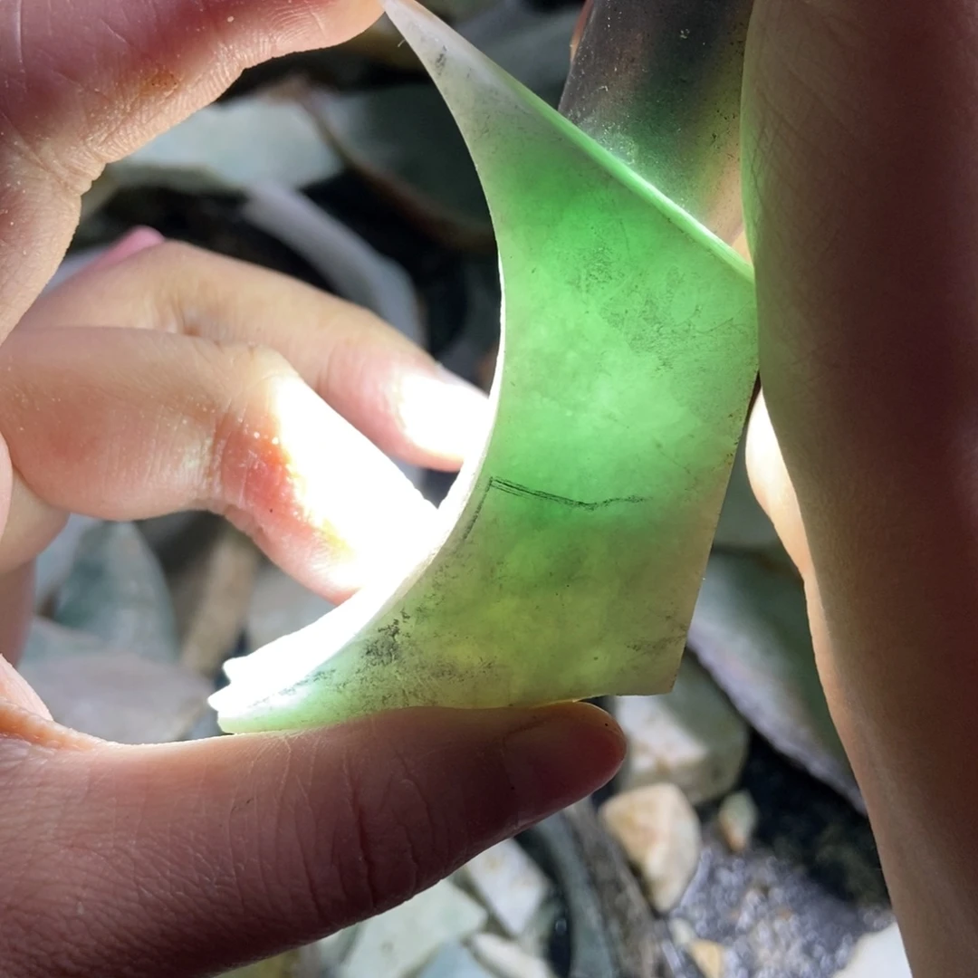 未镶嵌挂件翡翠天然翡翠