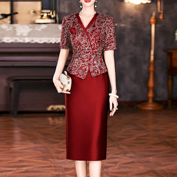 小秋季新款婆婆及装典雅可喜宴长辈小妈妈高贵2025奢华礼服