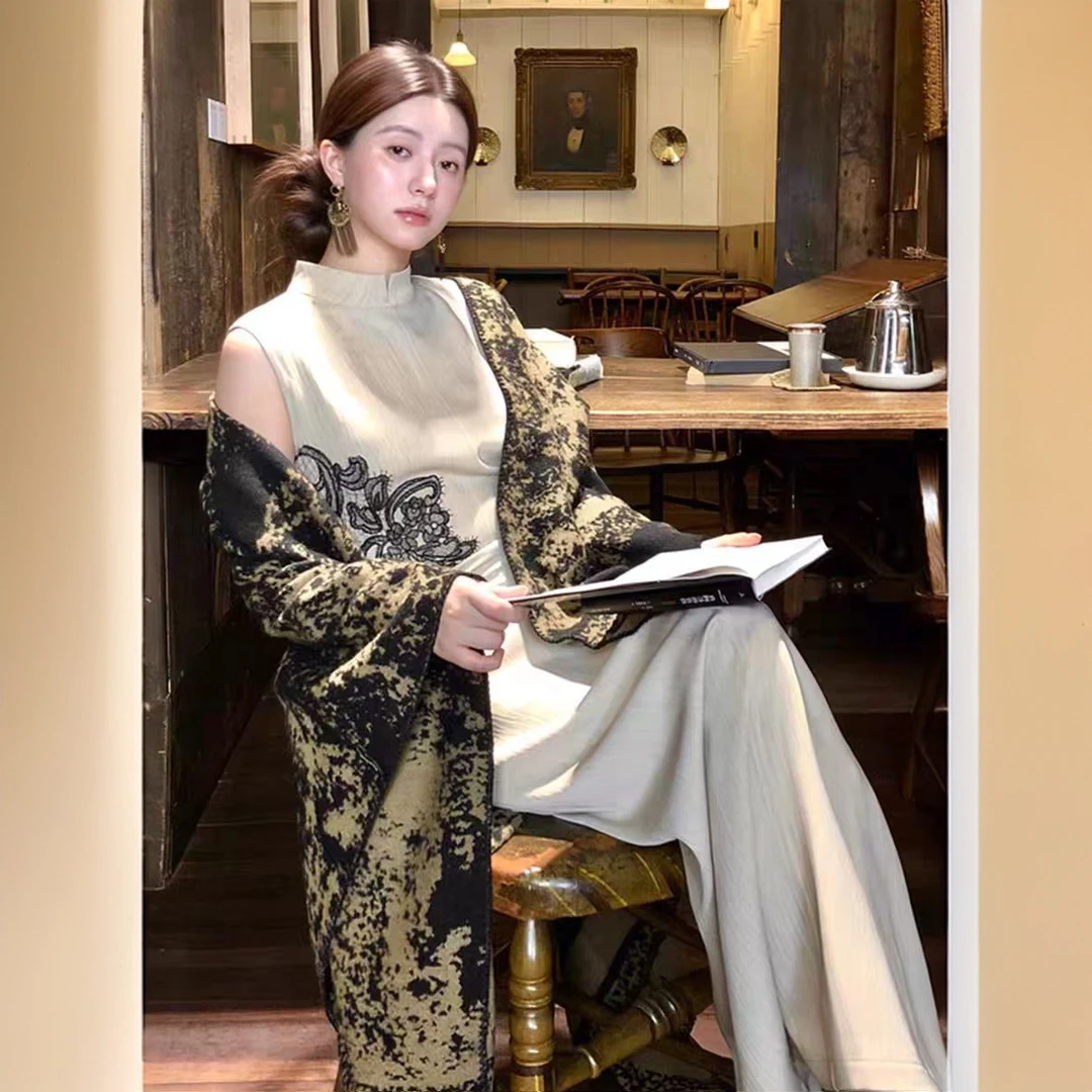 2025新款秋冬复古斑驳针织披风仿羊绒斗篷双面披肩潮牌时尚百搭