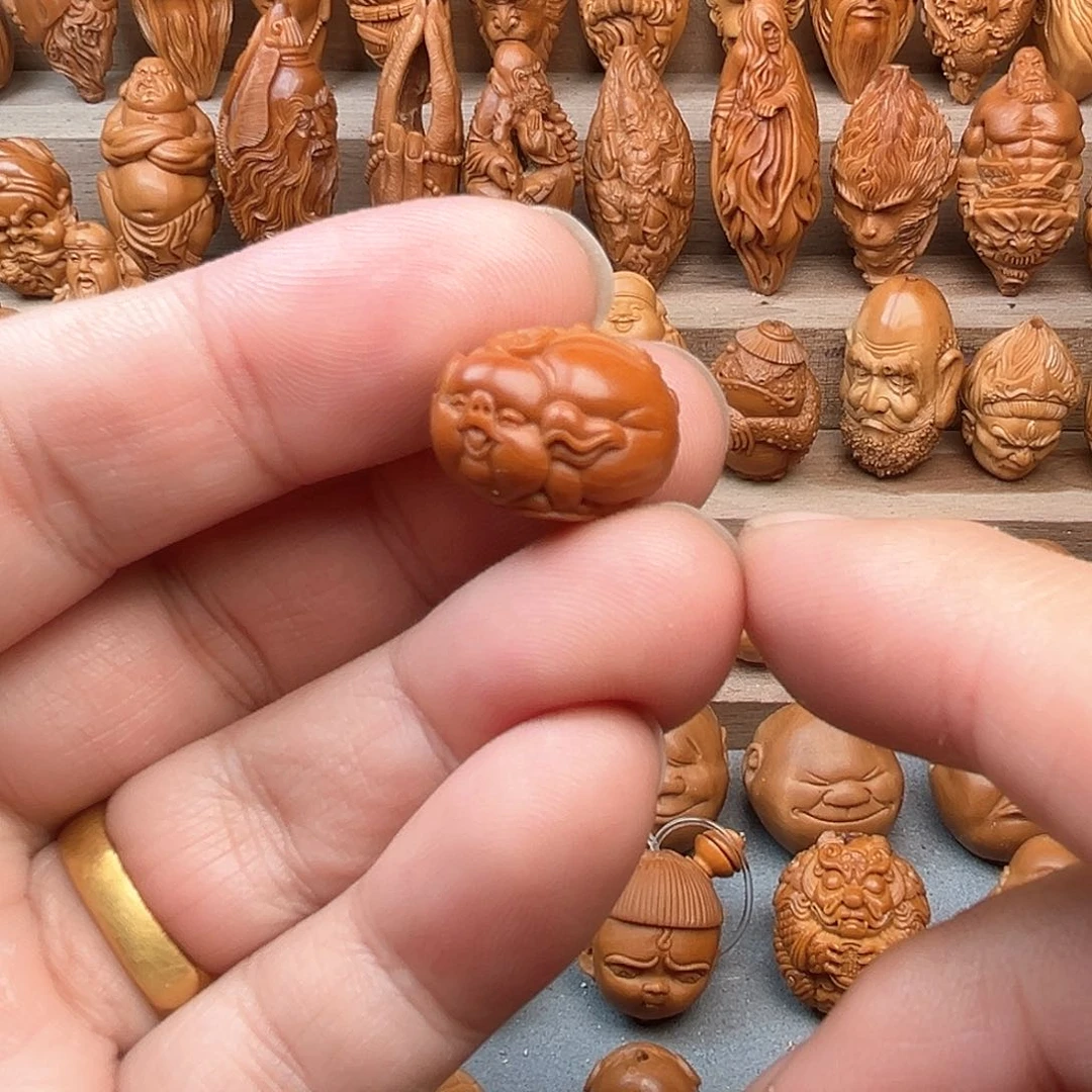 橄榄核吊坠14小福猪