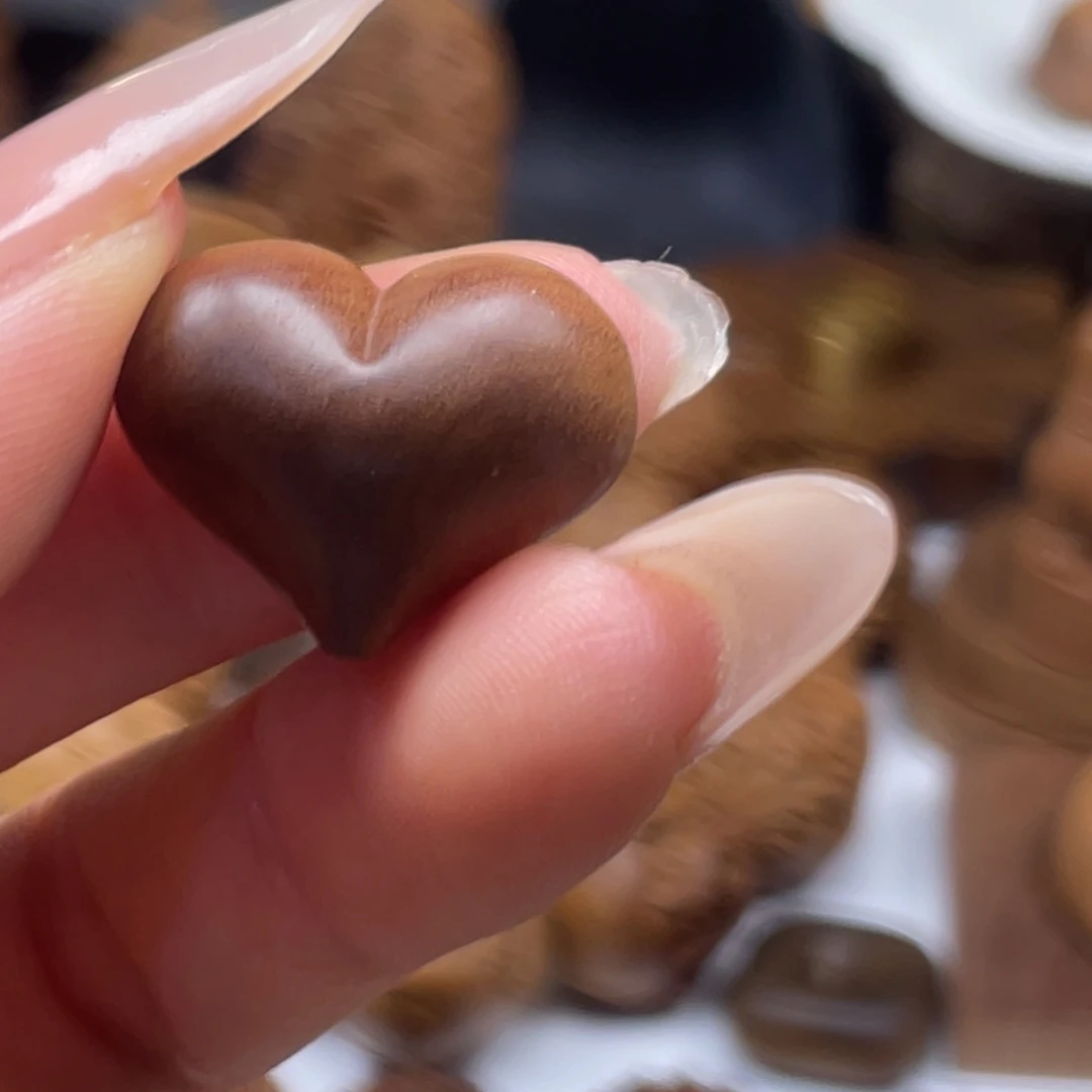 檀香木爱心老山檀香