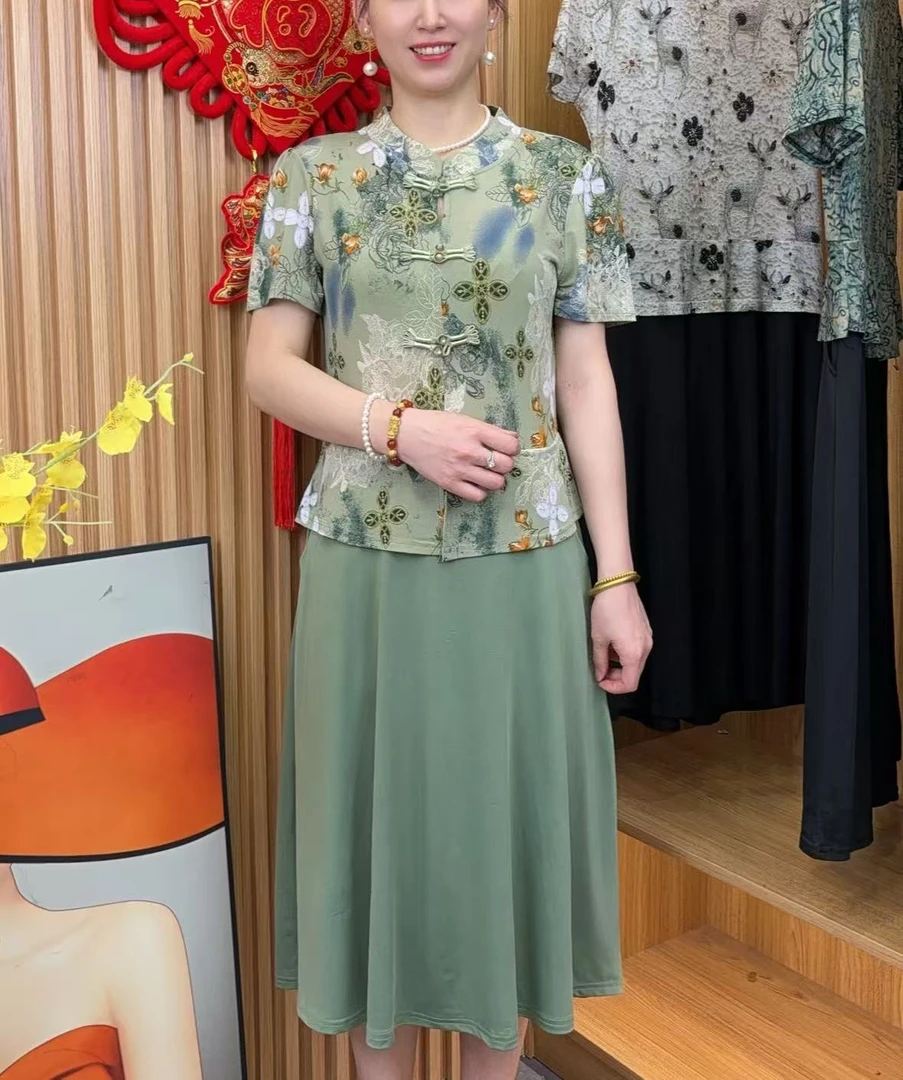 妈妈夏装高端新中式国风连衣裙新款中年女时尚碎花旗袍假两件裙子