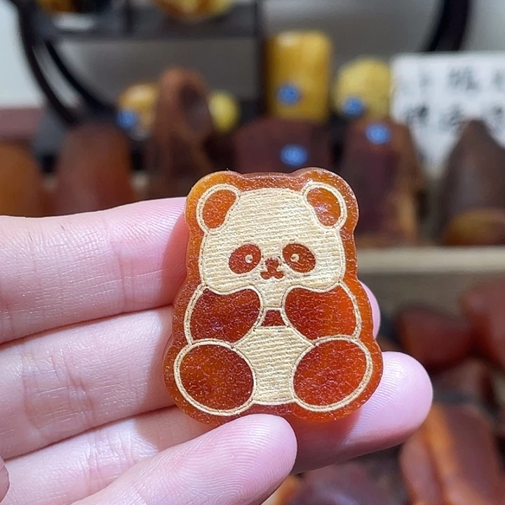 琥珀未镶嵌珠宝奇石吊坠