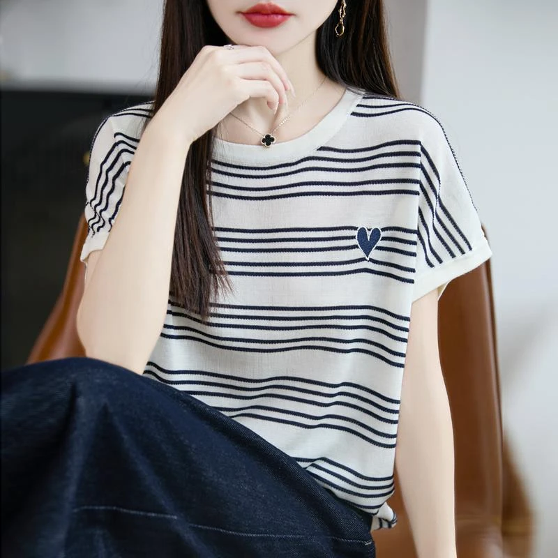 针织短袖女小个子夏季薄款2025新款时尚显瘦条纹T恤洋气减龄上衣