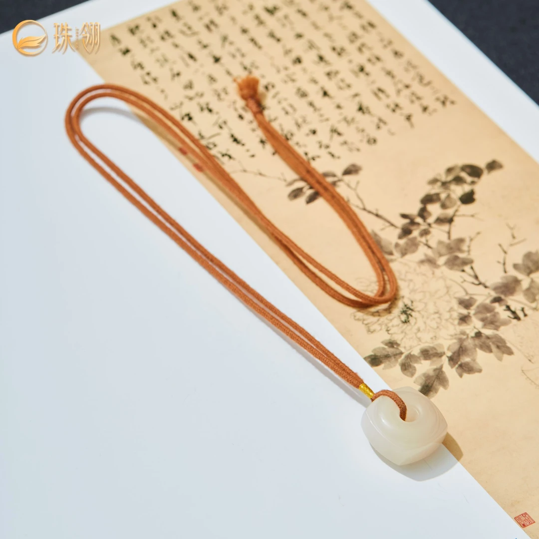 【玉氏珠宝】藕粉方扣编绳吊坠多样性 发一XYGD273730-E