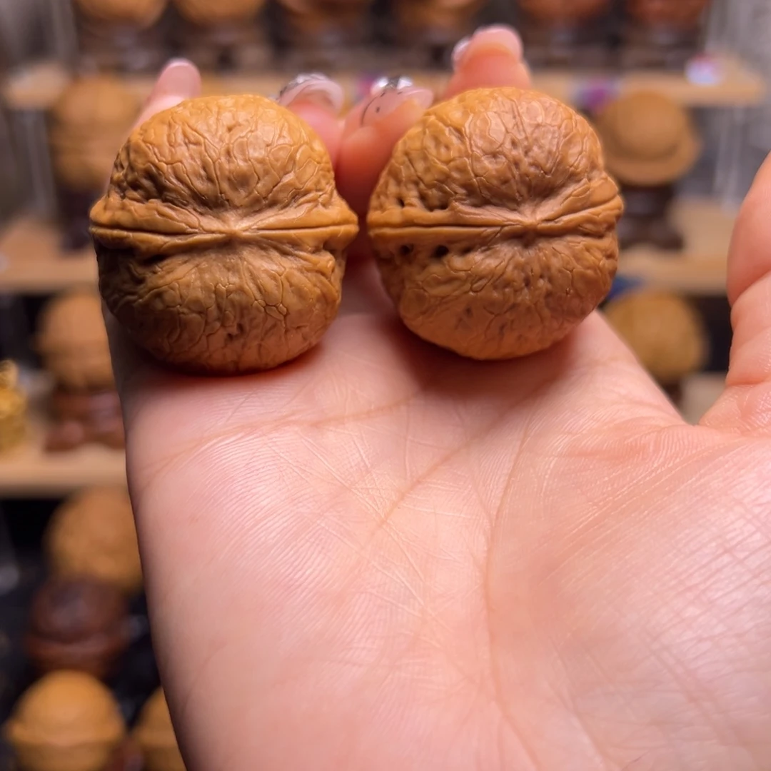 桃核把件金鼎元宝H36、36……