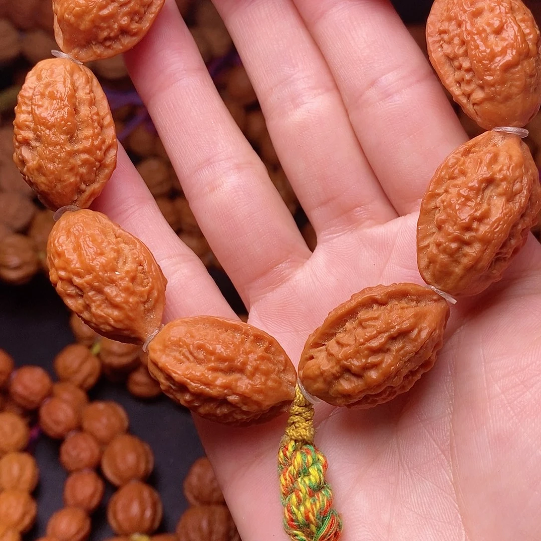 【闪购商品】文玩核桃吊坠绣花鞋21