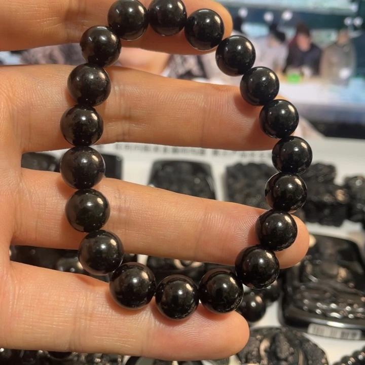 吊坠(不含链)未镶嵌翡翠卡10左右