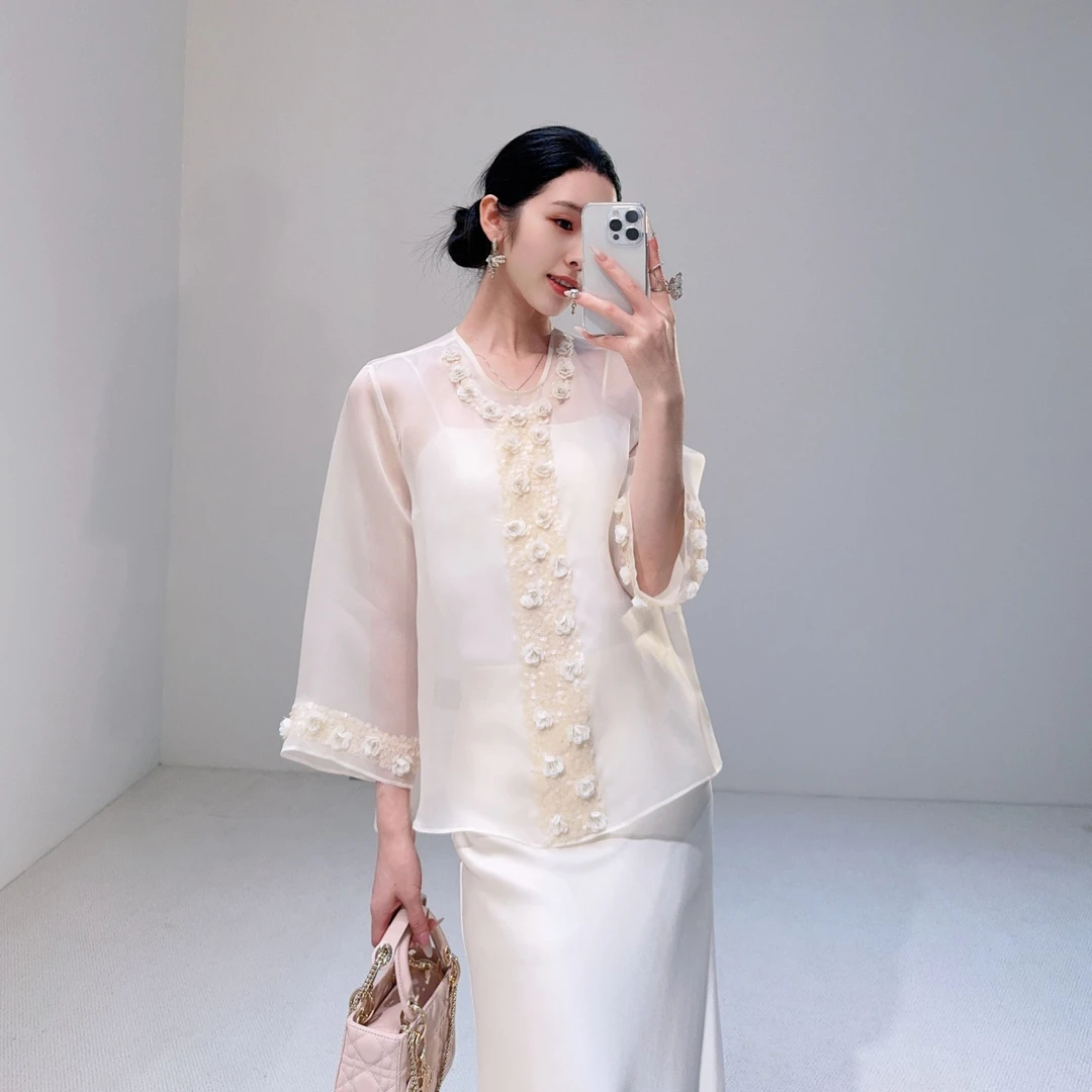 嫚渡法式女神范长袖上衣女早春设计高级感小众手工钉珠显瘦衬衣