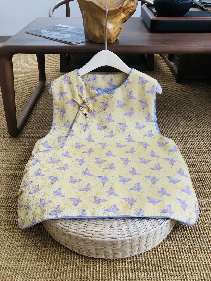 002【全丝蝴蝶】100满分桑蚕丝宋锦马甲24C102X