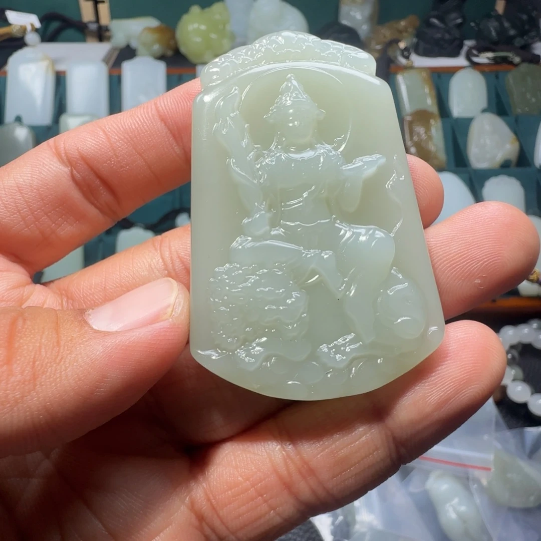 和田玉未镶嵌挂件