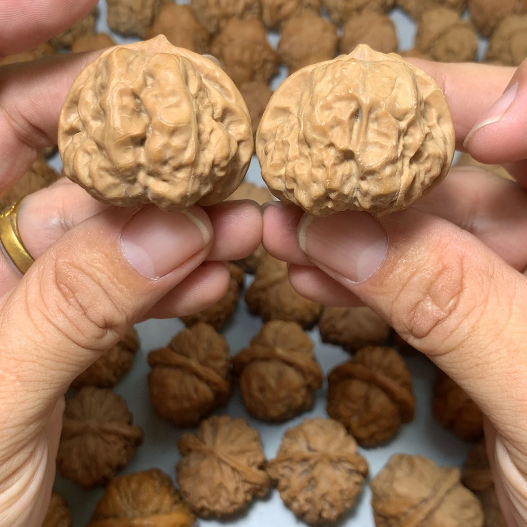 把件文玩核桃国庆放漏蛤蟆头