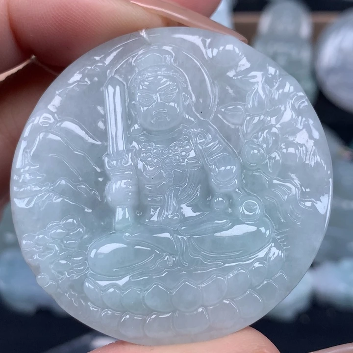 颈饰未镶嵌翡翠鸡