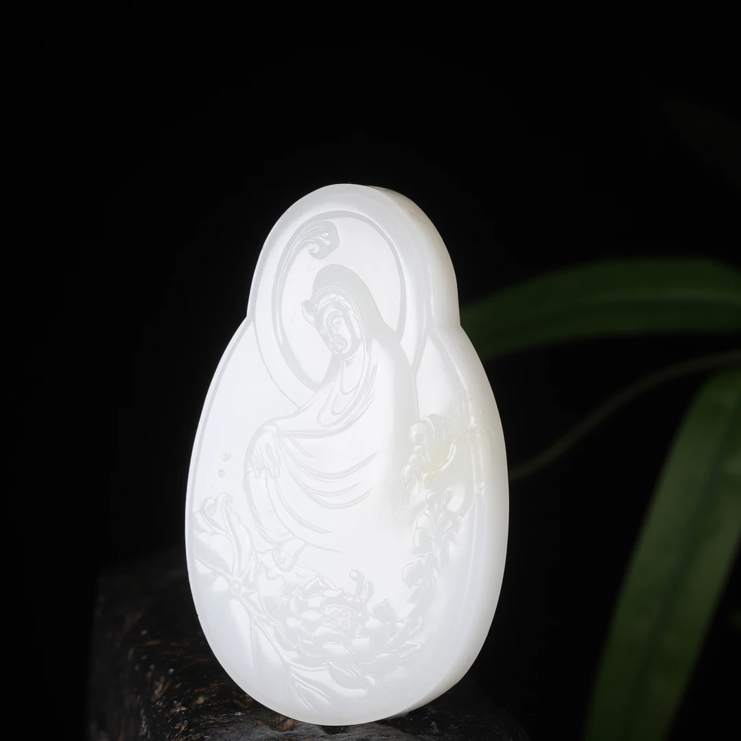 【汪氏】J-WSXD1016新疆和田玉（子料） 观自在 挂件