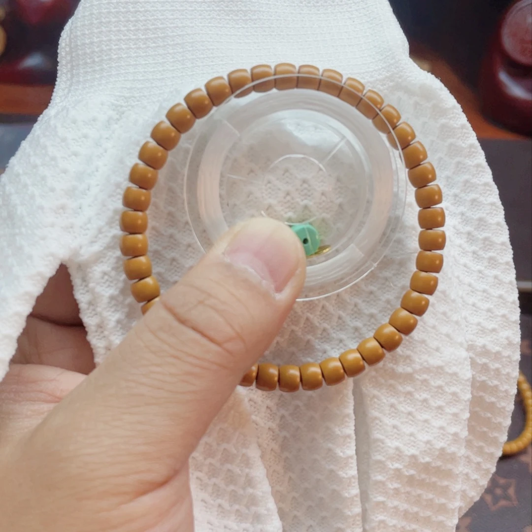 橄榄核吊坠0.6核尖手串