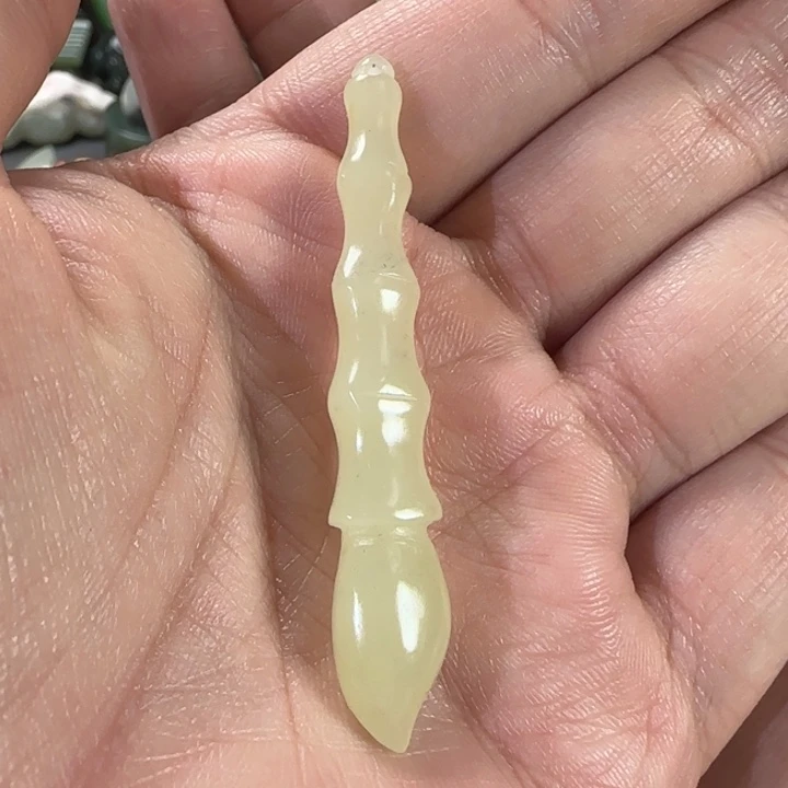 和田玉未镶嵌颈饰福利