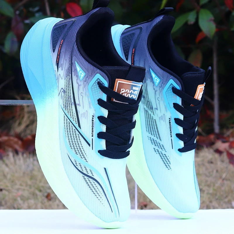 2025夏季新款透气运动休闲鞋男网面防臭跑步鞋轻便防滑情侣潮鞋子