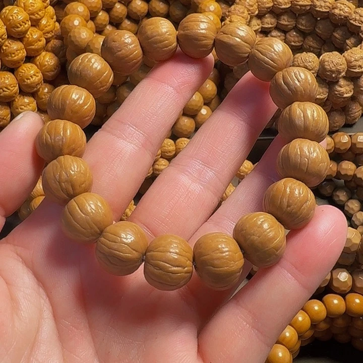 猴头核桃吊坠南瓜