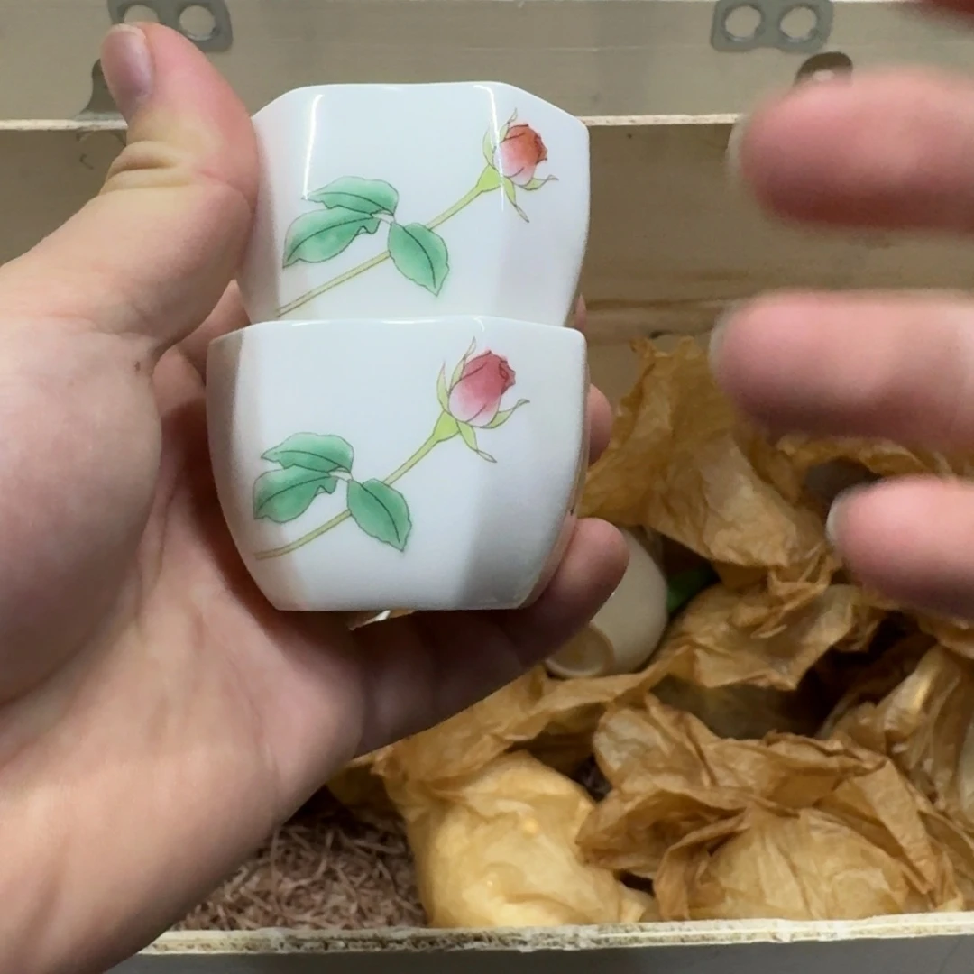 你好陶瓷568984445677