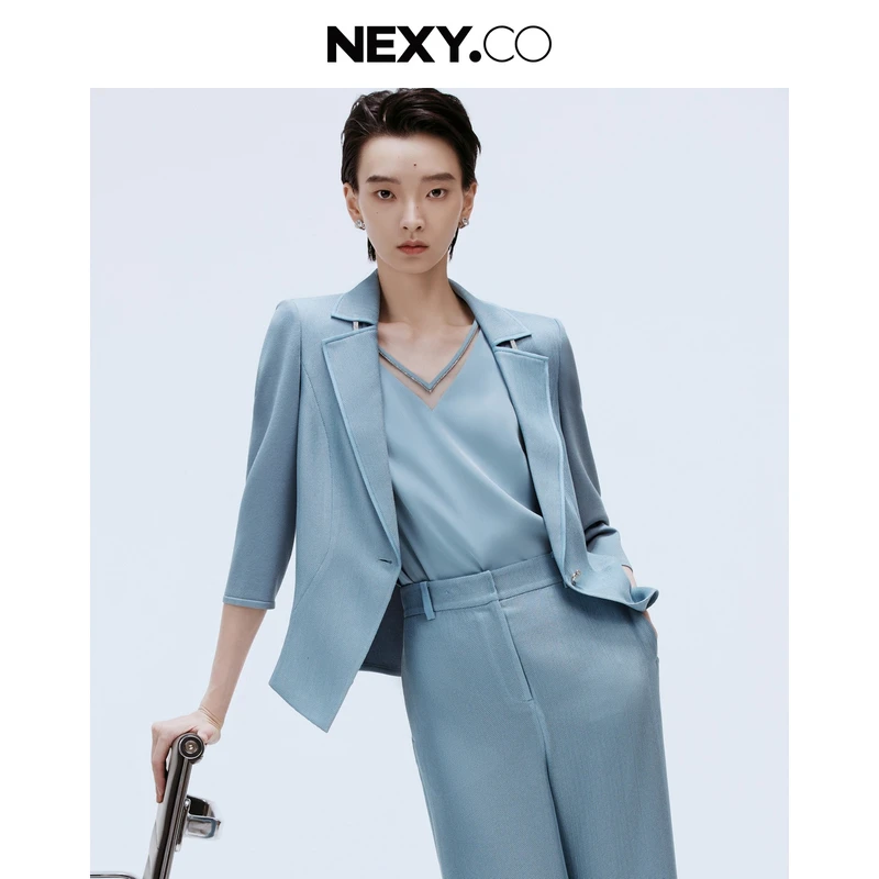 NEXY.CO/奈蔻气质蓝色时尚休闲职业通勤外套XA01927L4