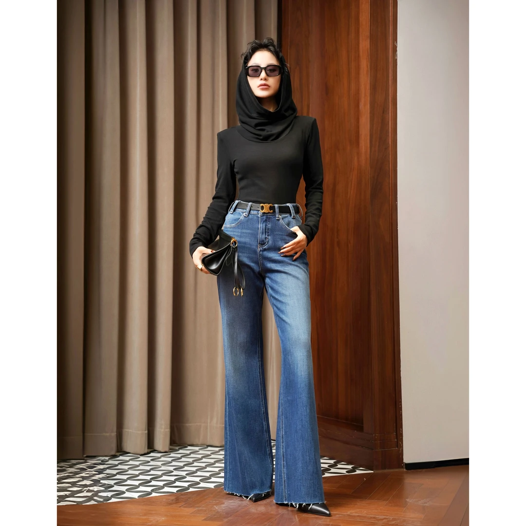 【嘉人】25款罗兰超有feel画报女郎设计造型感内搭连帽围巾领打底衫