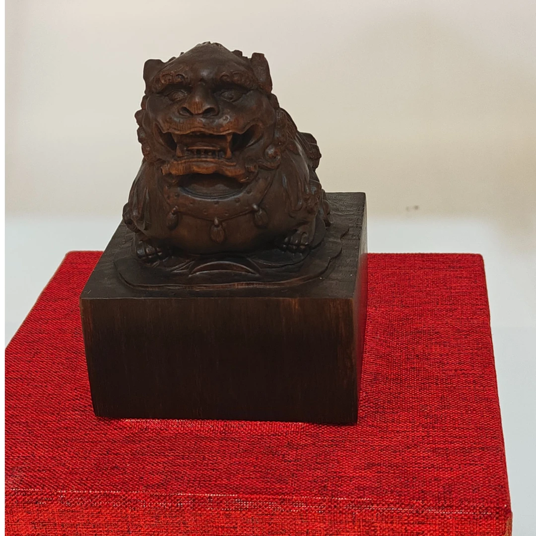 PJHZ176(聚元堂专属)天子沉香木雕摆件（多样性发货）