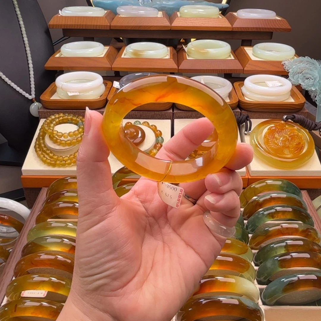 蛇纹石玉未镶嵌手镯56