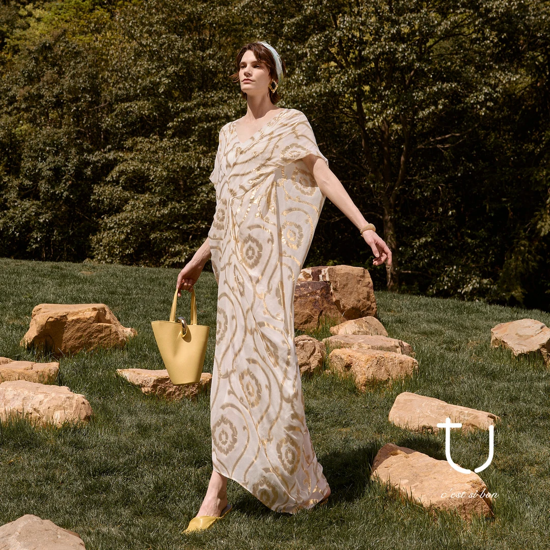 TU女装 巴黎微光 真丝刺绣提花连衣裙爆款步步生花裙洋气衣服女