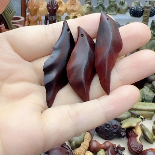 檀香紫檀（小叶紫檀）静**尘树叶