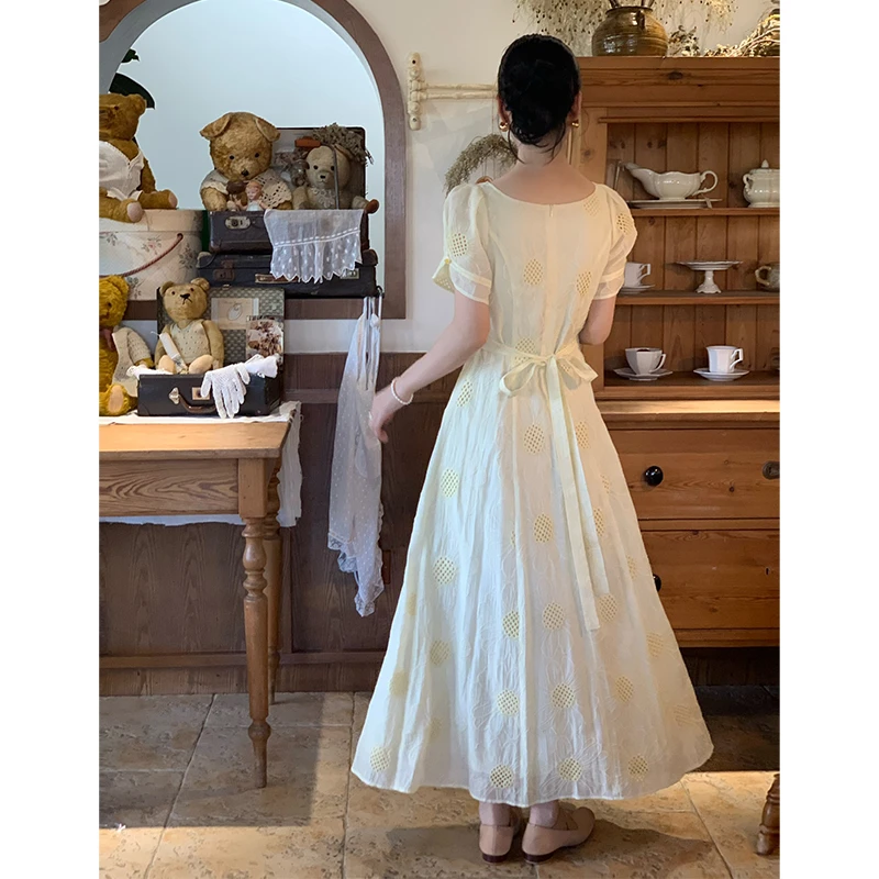 法式复古方领刺绣连衣裙女短袖收腰气质长款67292