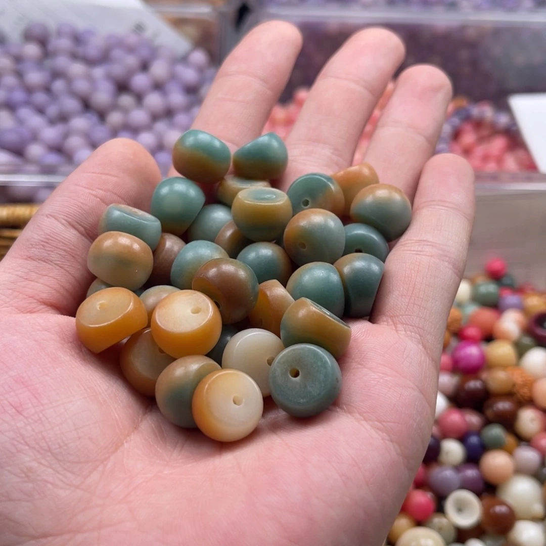 吊坠白玉菩提z14/30+3颗朝阳暖橘蒜瓣微瑕