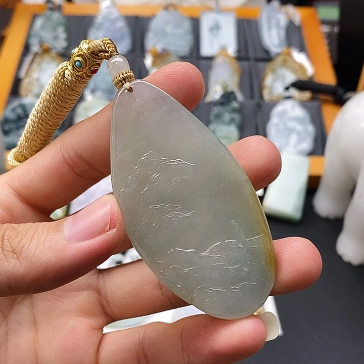 翡翠未镶嵌吊坠(不含链)挂件