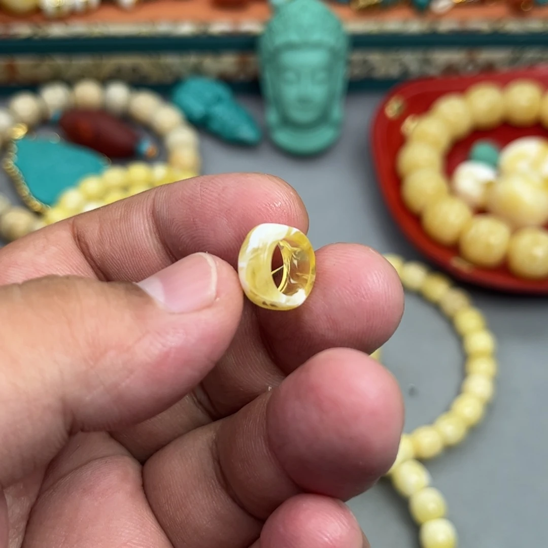 未镶嵌琥珀珠宝奇石56