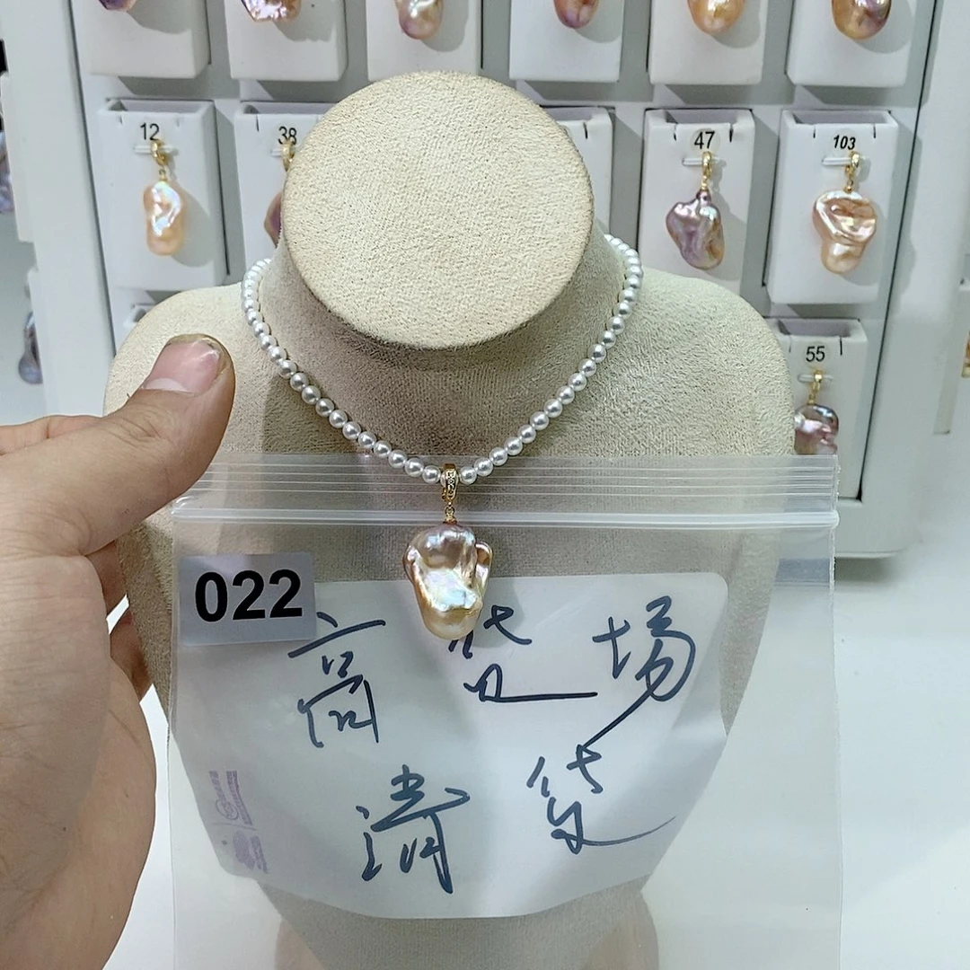 淡水珍珠颈饰合金