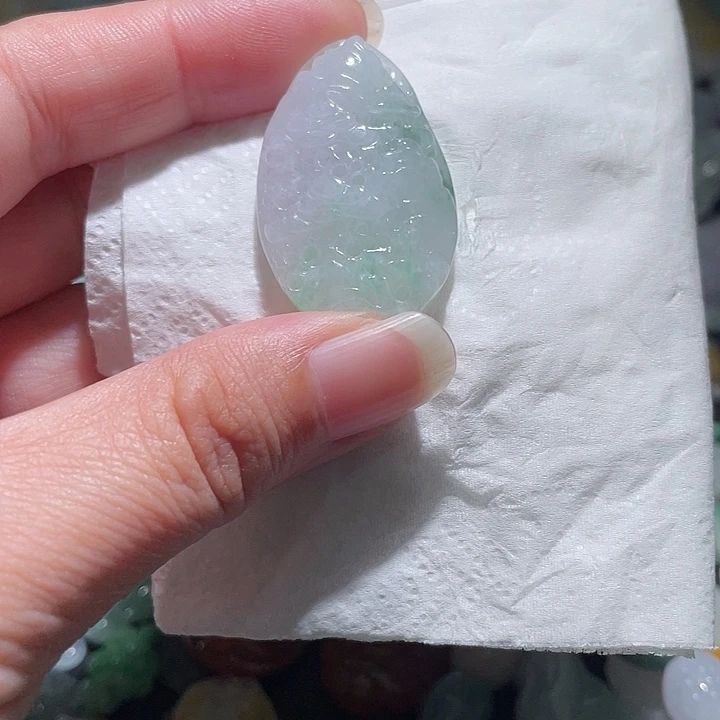 颈饰未镶嵌翡翠天