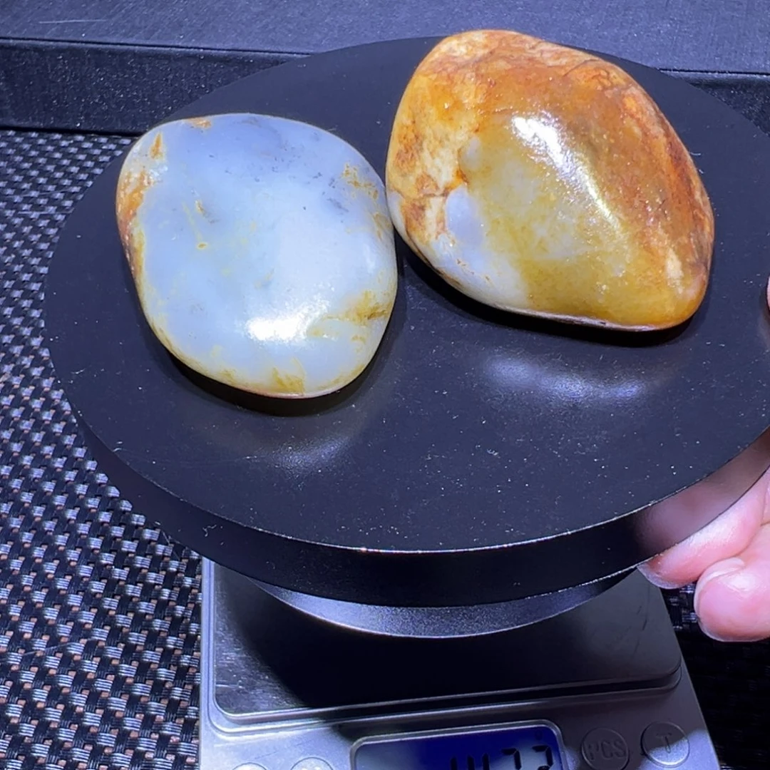 吊坠(不含链)未镶嵌和田玉（子料）170