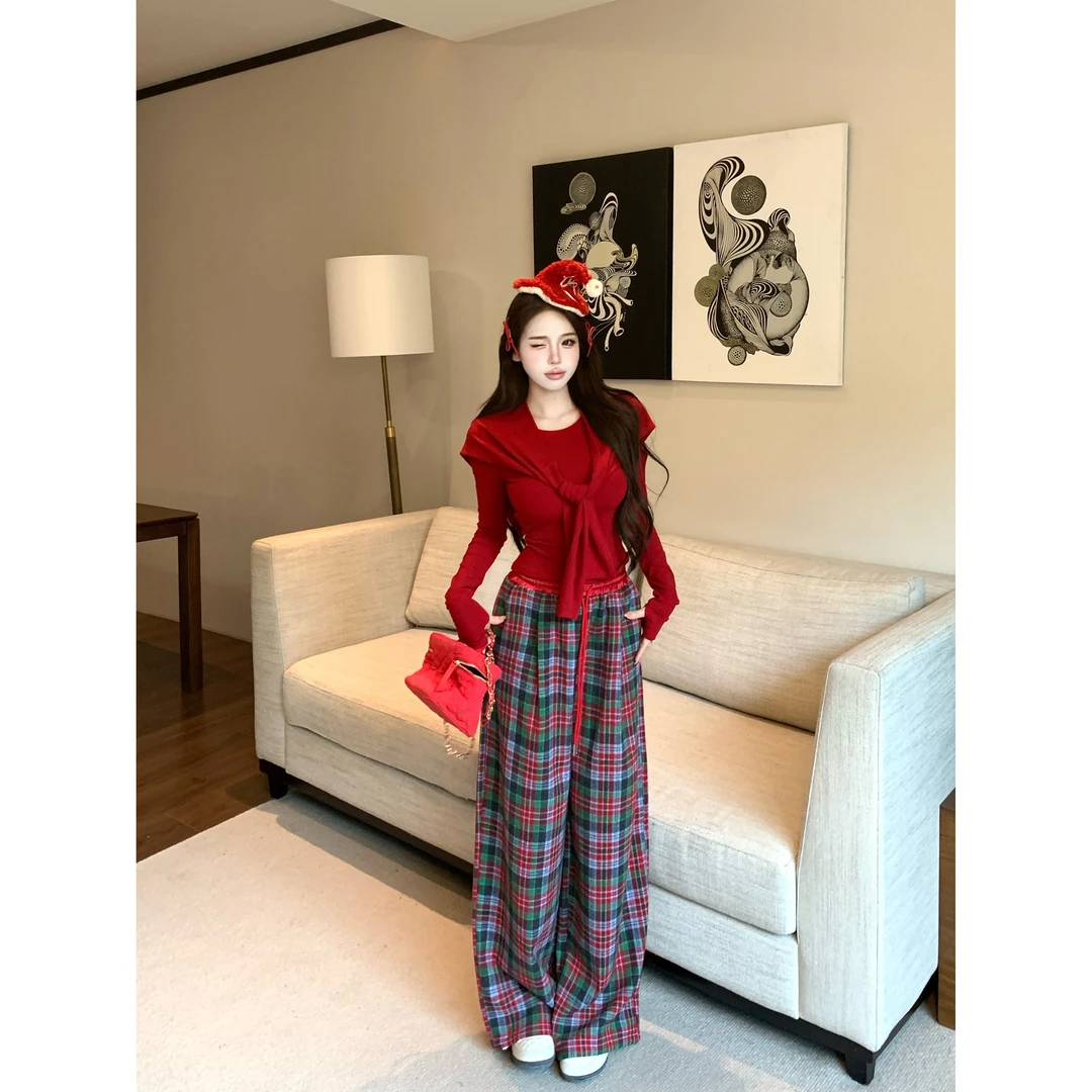 显瘦针织红色圣诞气质外搭披肩短款上衣女新款高腰阔腿休闲裤套装