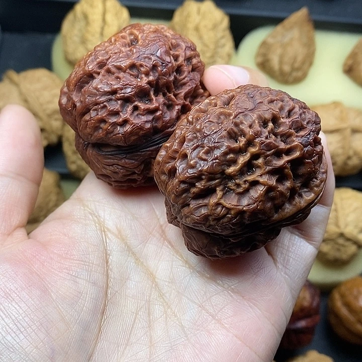 吊坠桃核虎头蟾48尺