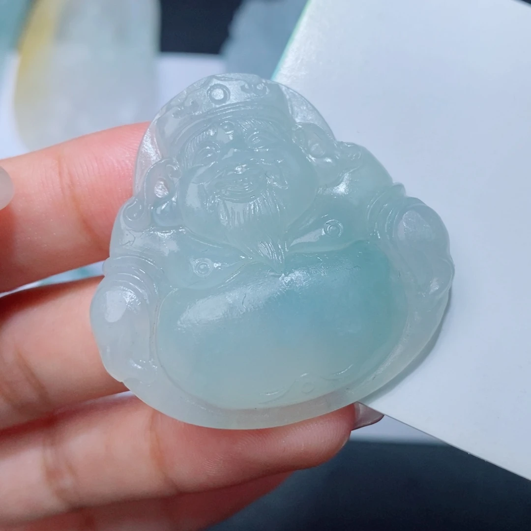 定制翡翠吊坠未镶嵌